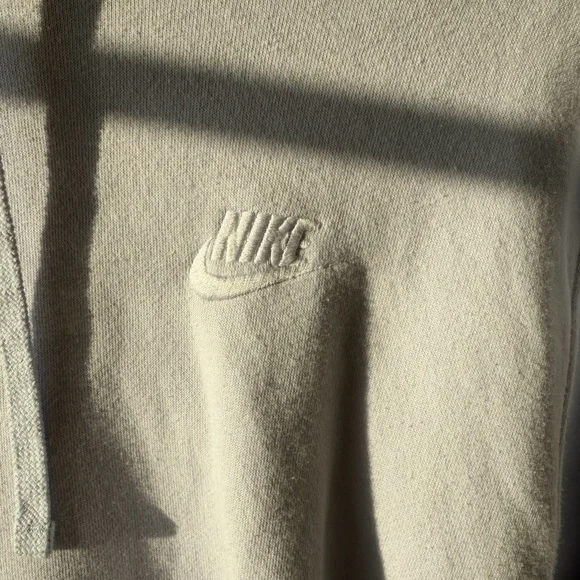 Nike Men’s Club Fleece-Light Blue Hoodie - Picture 2 of 4